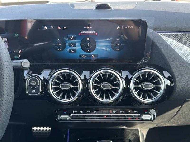 Mercedes-Benz GLA 35 AMG Premium Plus