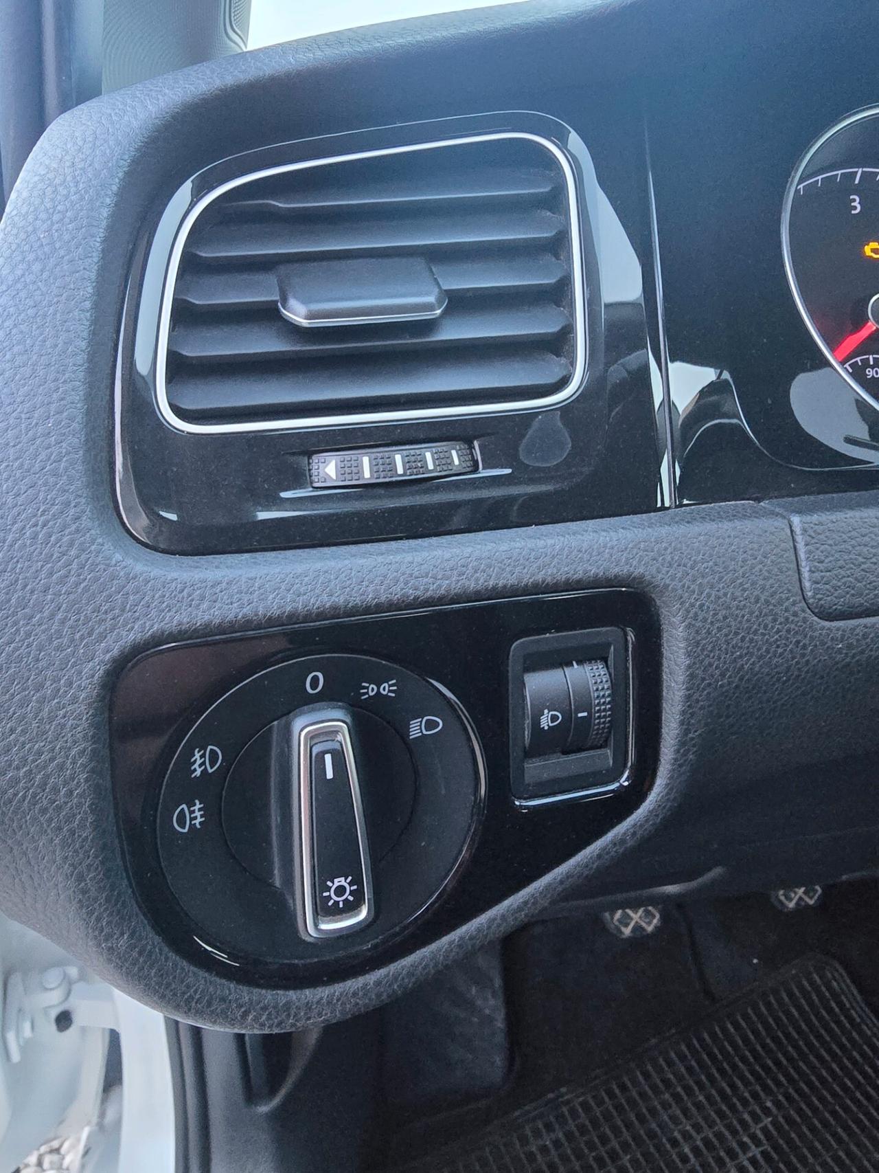 Volkswagen Golf 1.6 TDI 110 CV 5p. Business BlueMotion Technology