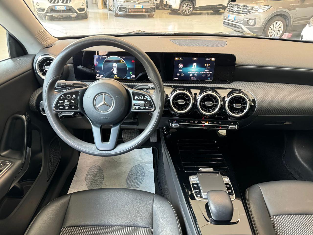 MERCEDES-BENZ CLA 180 d Automatic Shooting Brake Business Extra