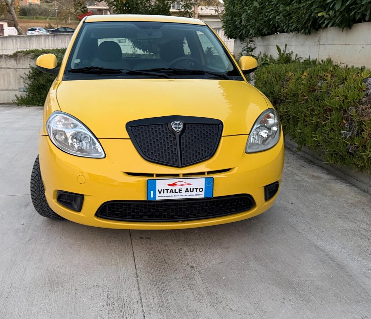 Lancia Ypsilon 1.3 MJT 75 CV Elle