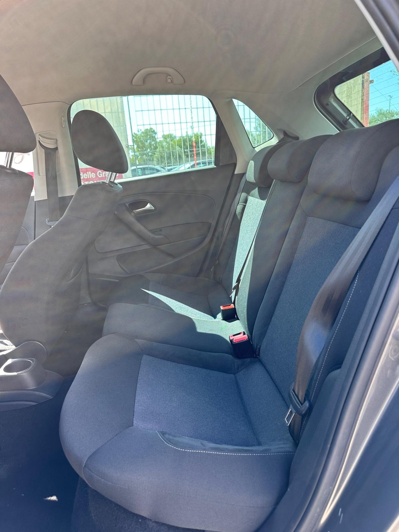 Volkswagen Polo 1.4 5 porte Highline-2011