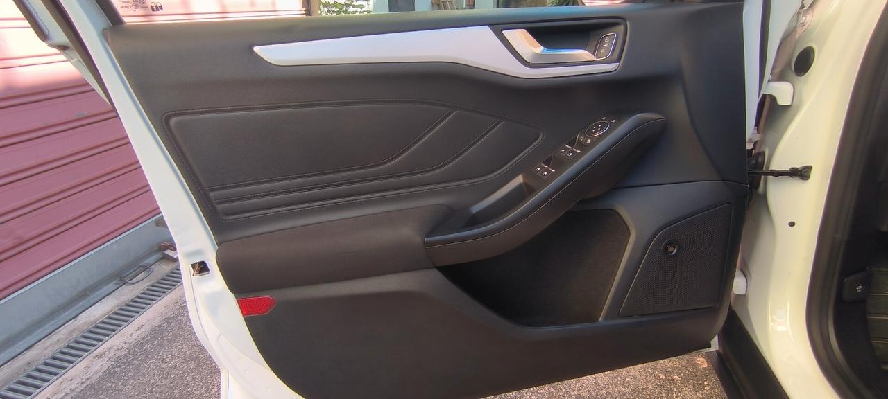 Ford Focus 1.5 EcoBlue 120 CV automatico SW Business Co-Pilot