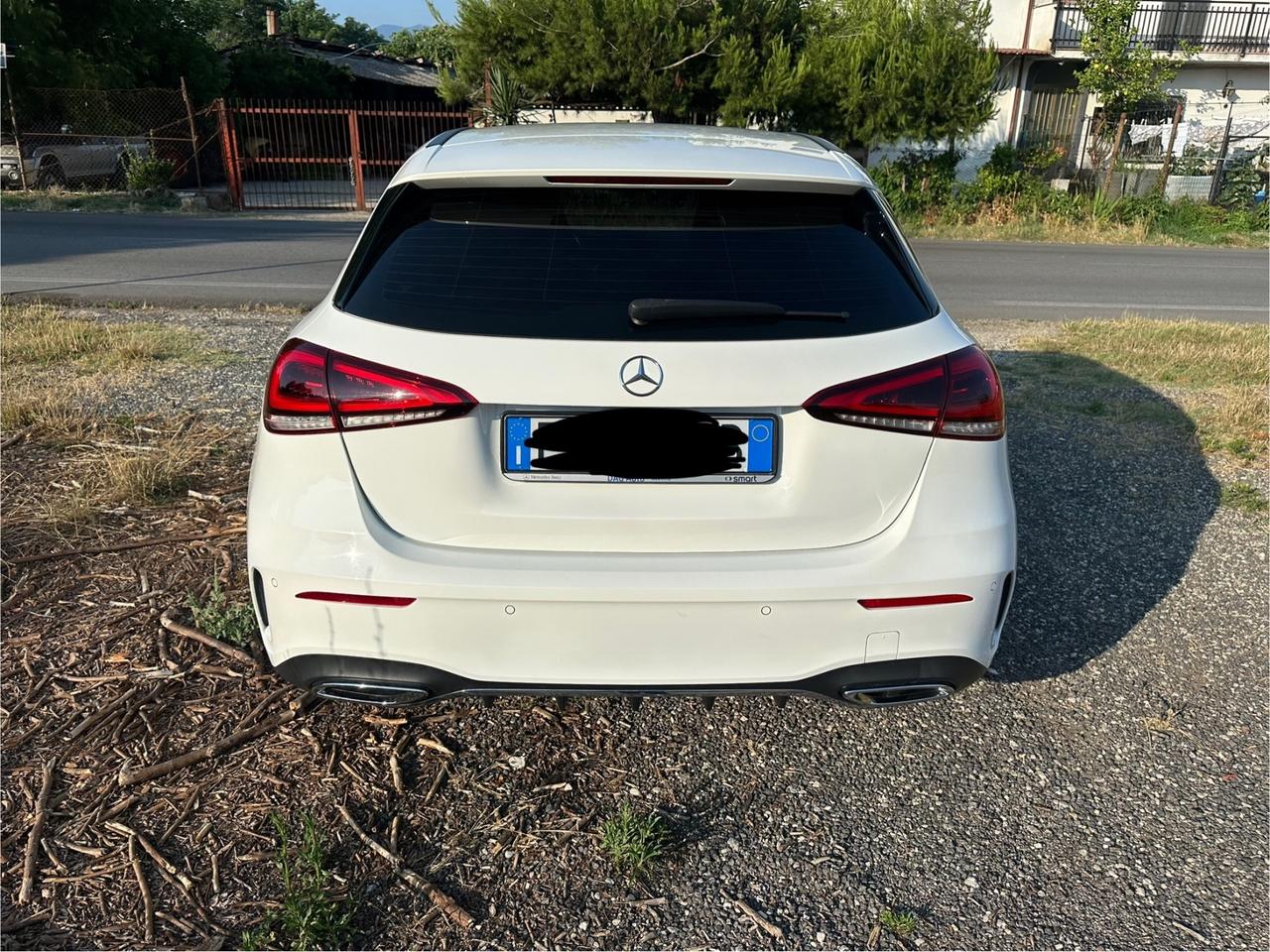 Mercedes-benz A 180 d Amg premium da vetrina