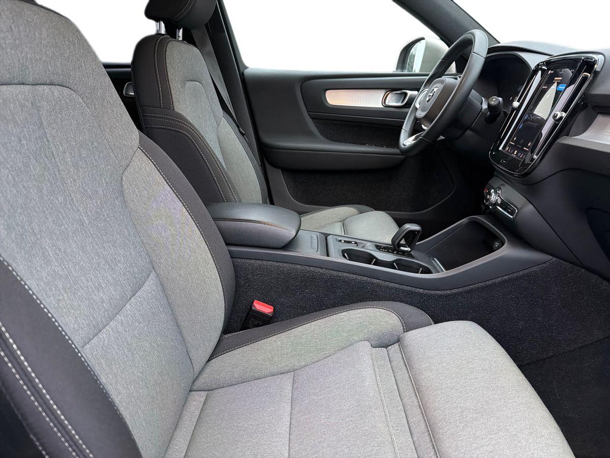 VOLVO XC40 2.0 b3 Core auto