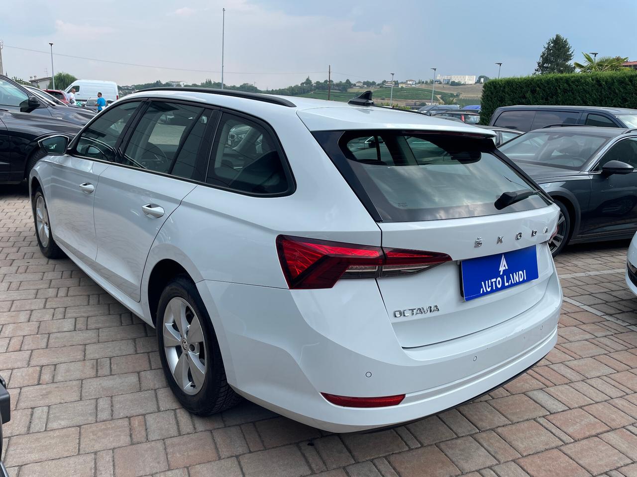 Skoda Octavia 2.0 TDI EVO SCR 150 CV DSG Wagon Executive