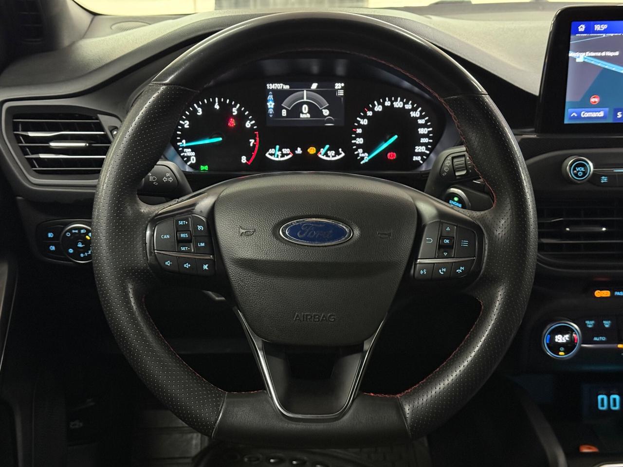 FORD Focus ST-Line 2022 hatchback 1.0 mild hybrid 125cv