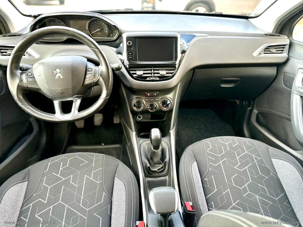 PEUGEOT 2008 BlueHDi 100 S&S Active DIESEL 131.000 KM