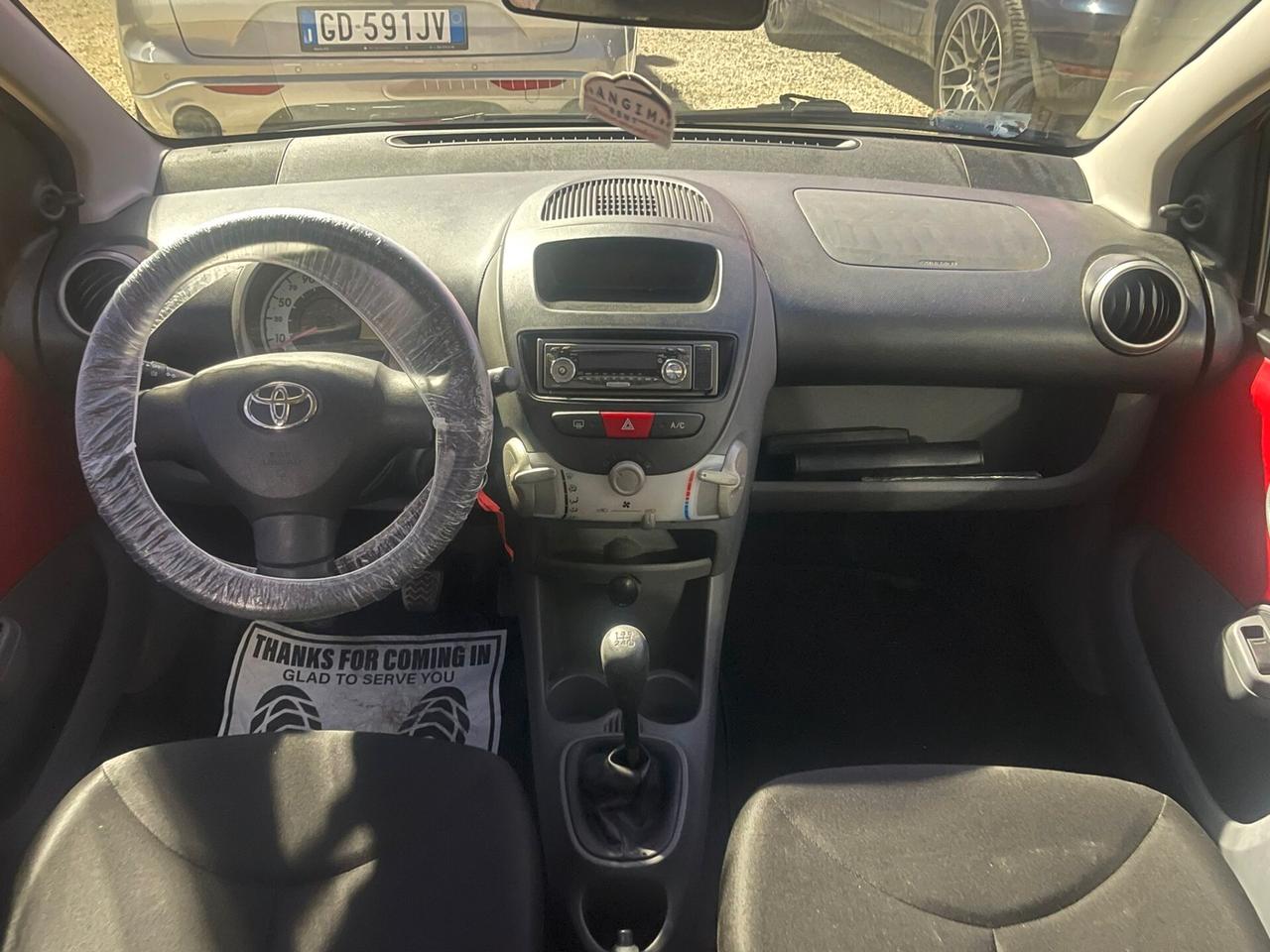 Toyota Aygo 1.0 12V VVT-i 5 porte Sol