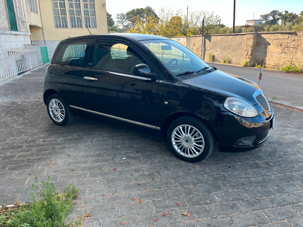 Lancia Ypsilon 1.2 69 CV Diva X NeoPatentati