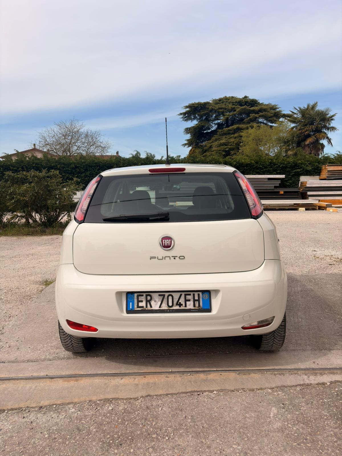 Fiat Grande Punto 1.4 5 porte METANO -2013