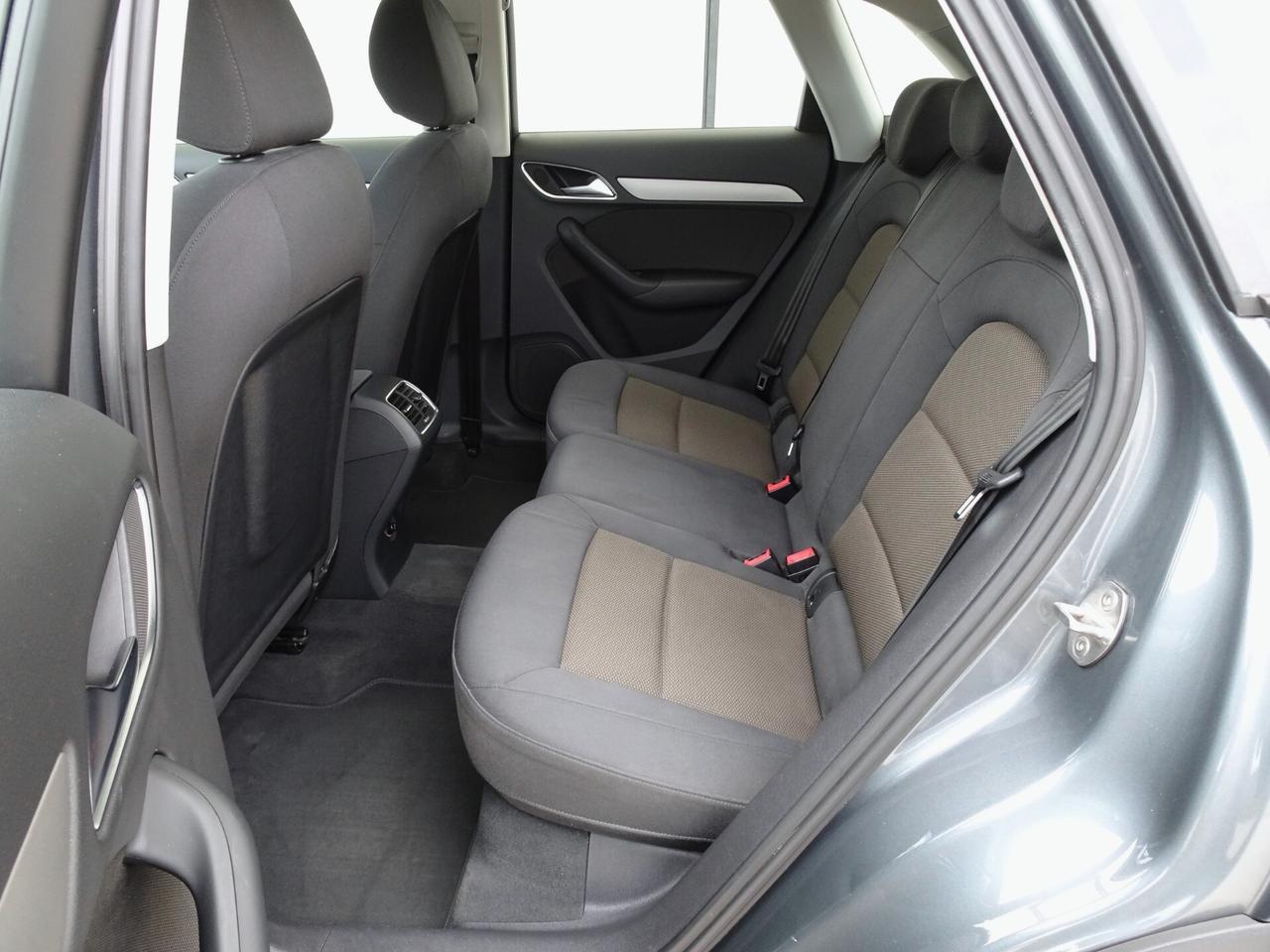 Audi Q3 2.0 TDI 140CV quattro XENO/CARPLAY/UNIPRO