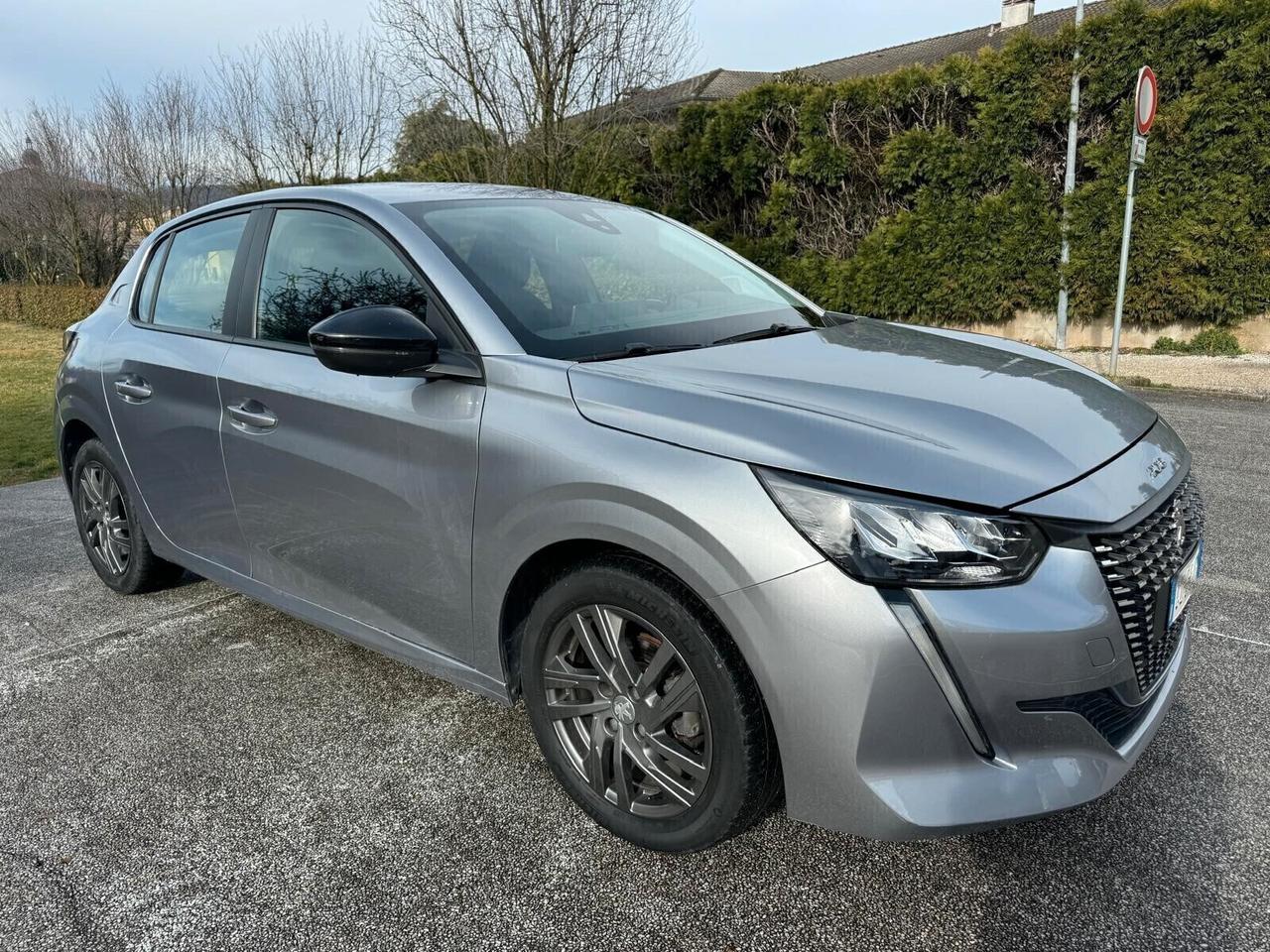 Peugeot 208 PureTech 75 Stop&Start 5 porte Allure Pack neopatentati