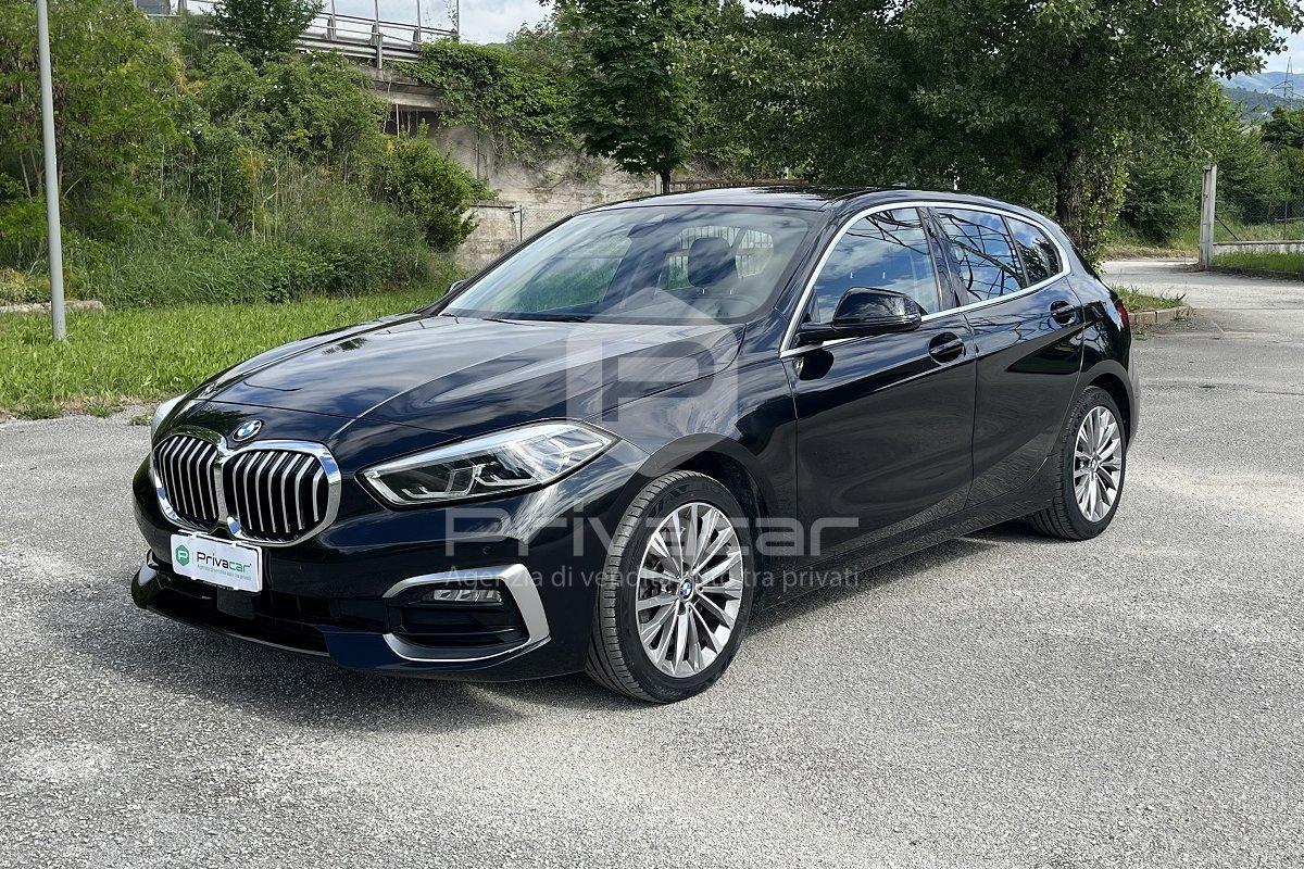 BMW 120d xDrive 5p. Luxury