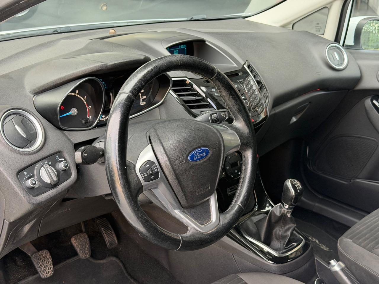Ford Fiesta 1.2 60CV 5 porte Titanium