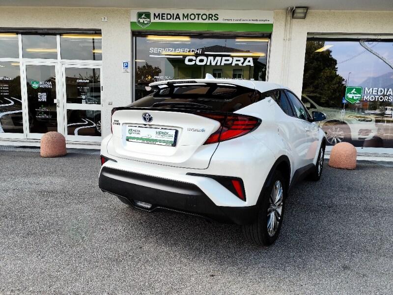 TOYOTA C-HR (2016-2023) C-HR 1.8 Hybrid E-CVT L...