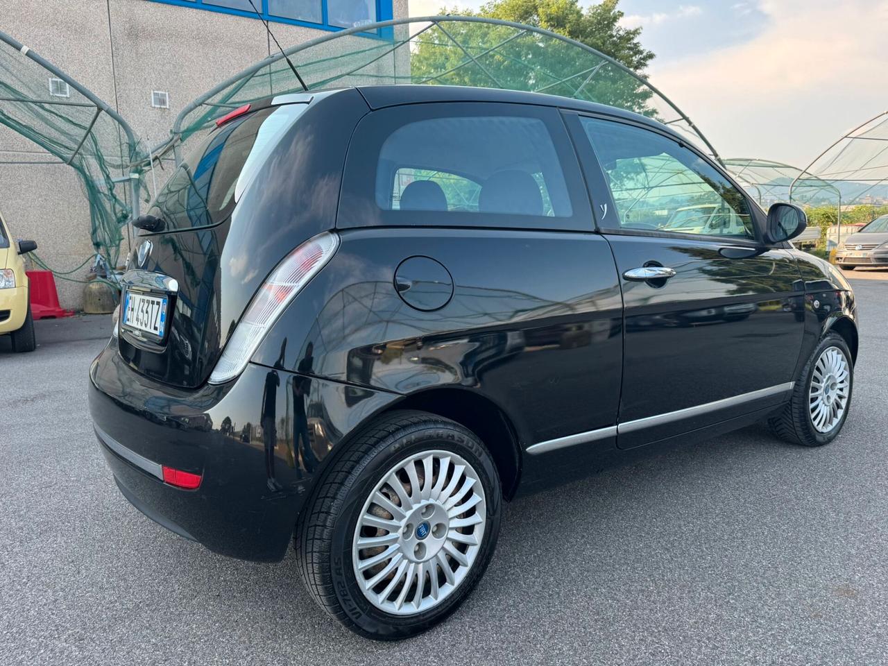 Lancia Ypsilon 1.2 69 CV Elle