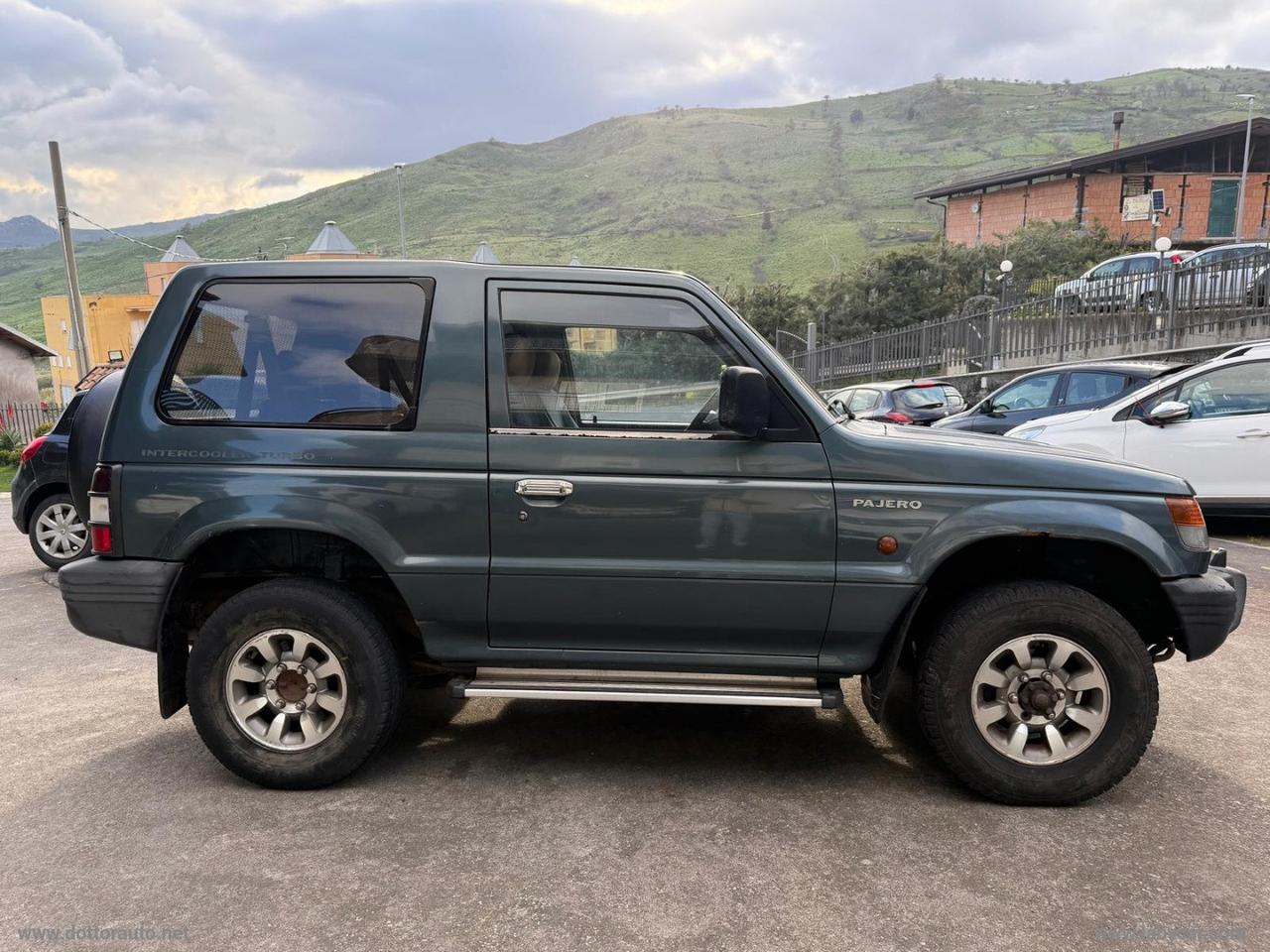 MITSUBISHI Pajero 2.5 TDI MT S.Select GL