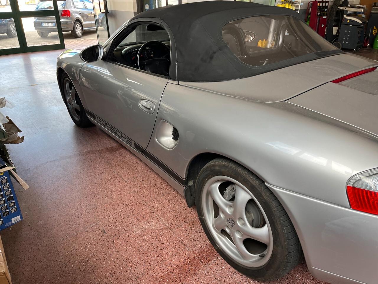 Porsche Boxster 2.5i 24V cat