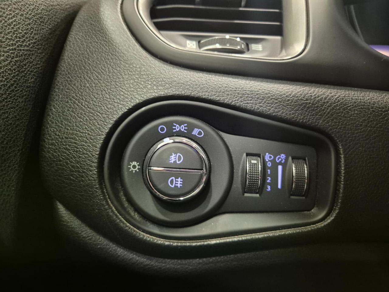 Jeep Renegade 1.6 mjt Limited 120cv - NEOPATENTATI - ACC/Lim - Sens. Park.