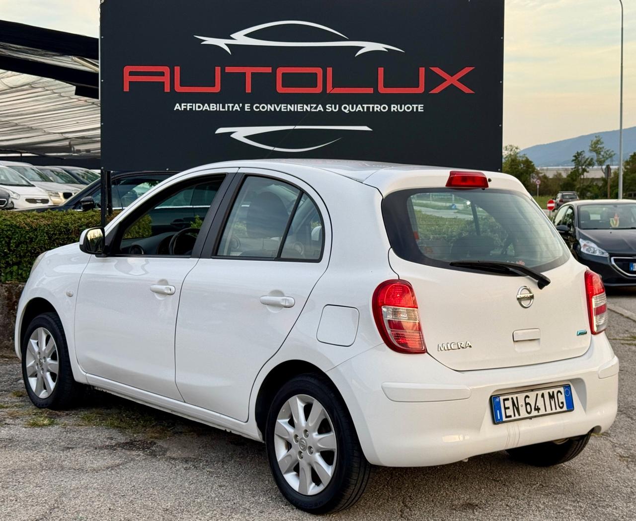 Nissan Micra 1.2 12V 5 porte Tekna 2013