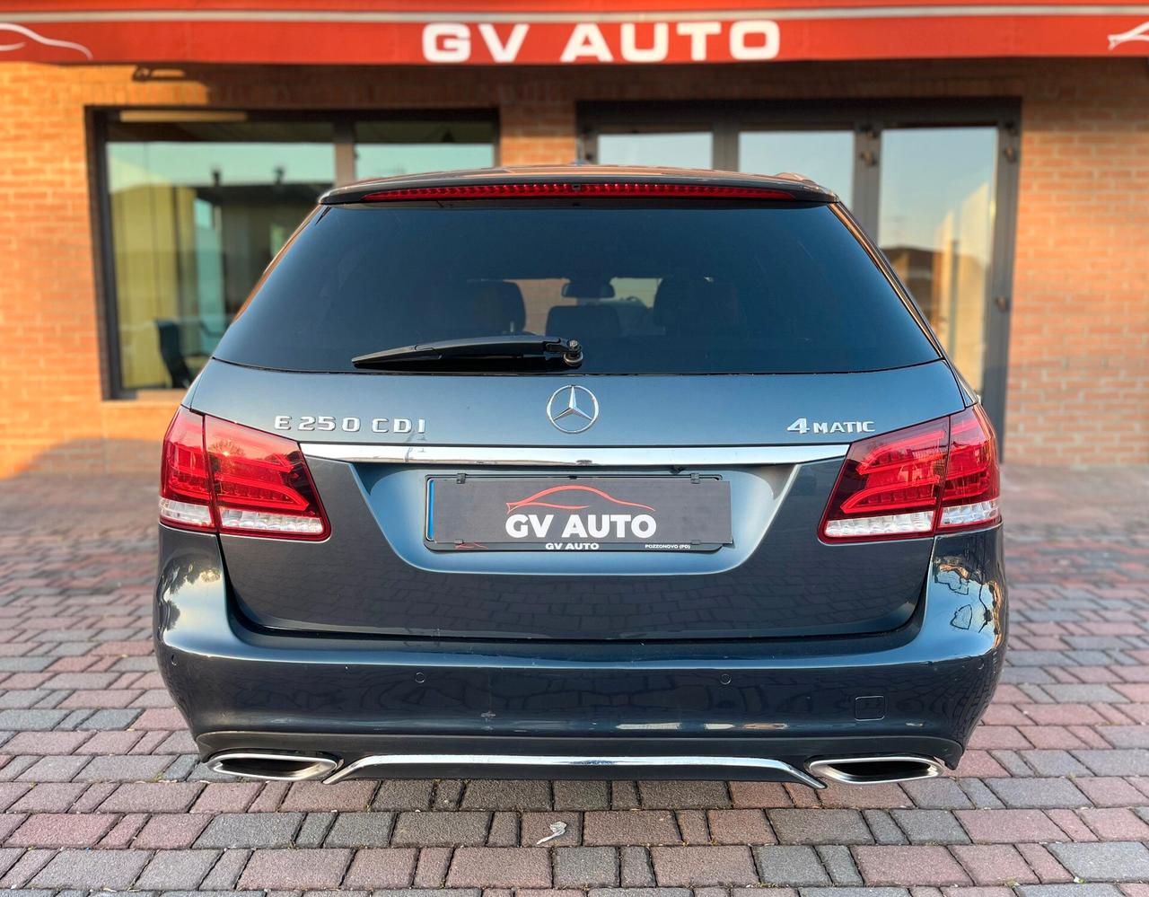 Mercedes E 250 4Matic