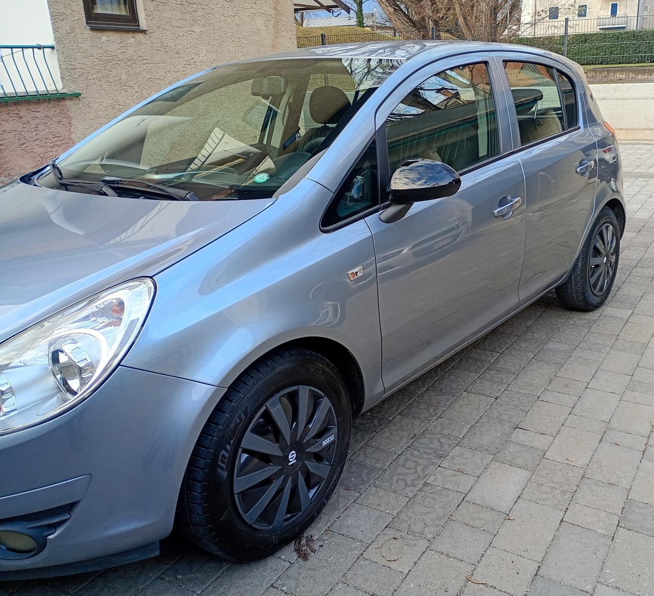 Opel Corsa 1.2 5 porte Enjoy