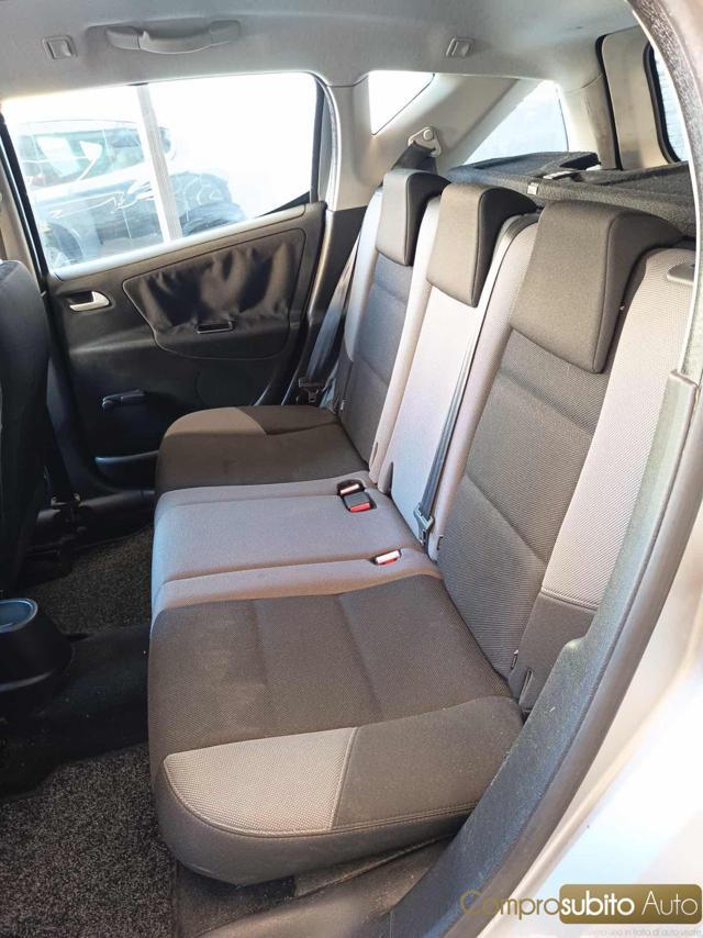 PEUGEOT 207 1.4 8V 75CV SW X Line