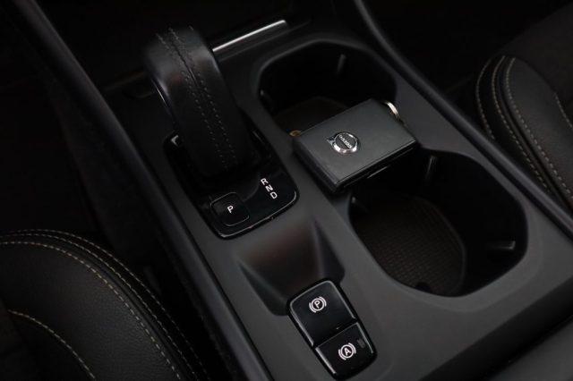 VOLVO XC40 XC40 T4 AWD Geartronic Momentum