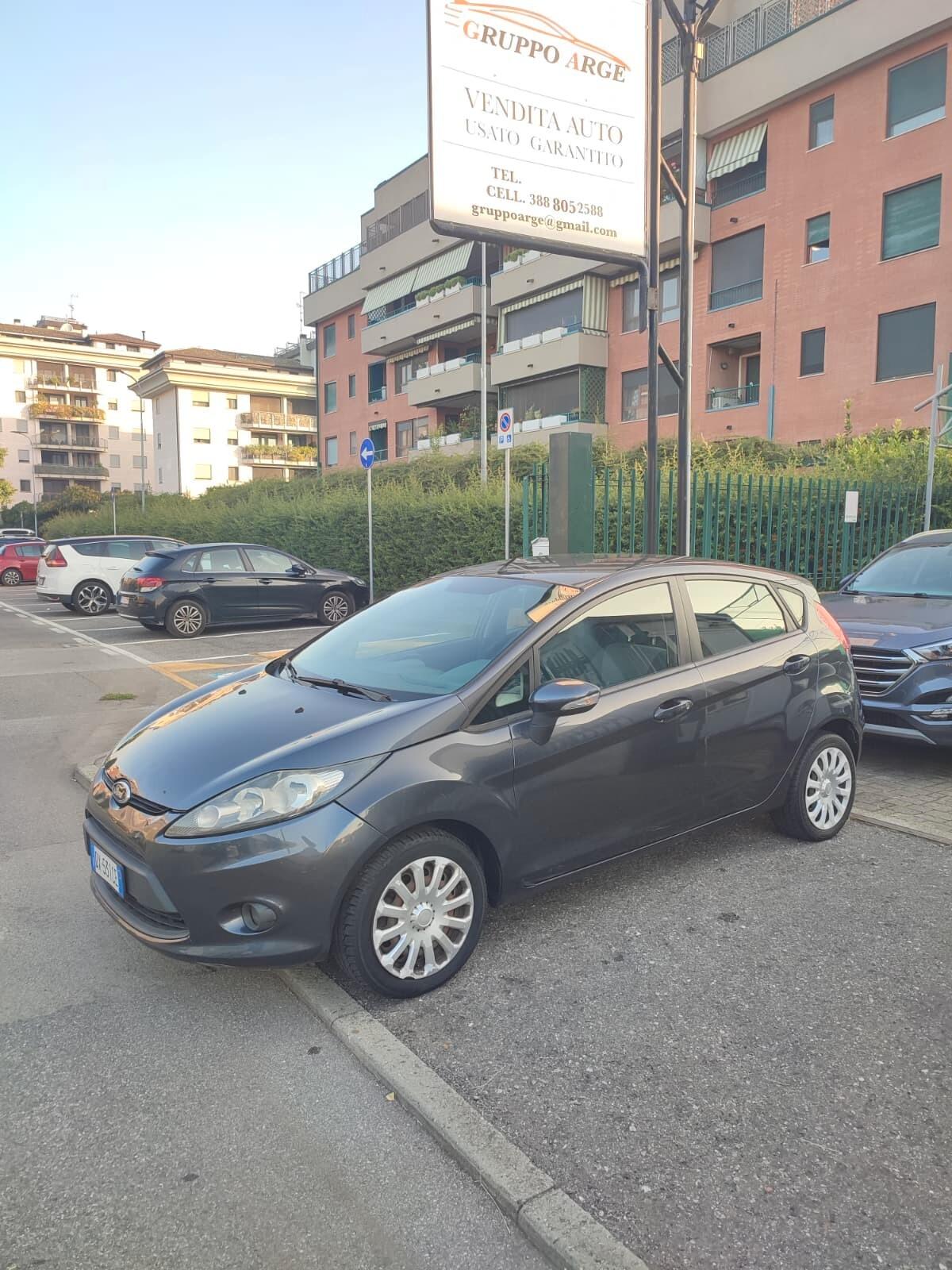 Ford Fiesta 1.4 5 porte Bz.- GPL Titanium