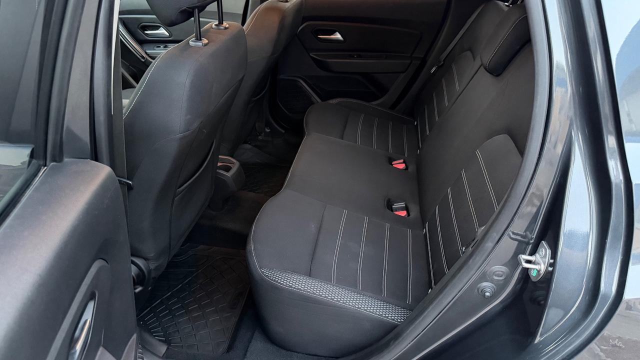 Dacia Duster 1.0 TCe 100 CV ECO-G 4x2 15th Anniversary