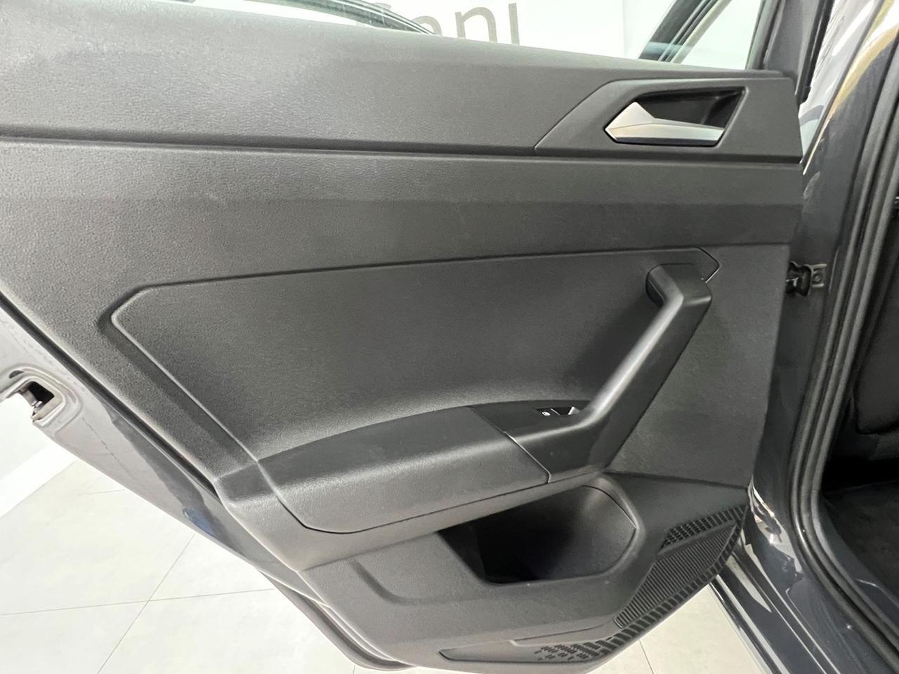 VOLKSWAGEN Polo VI 2017 Polo 5p 1.6 tdi Comfortline 80cv