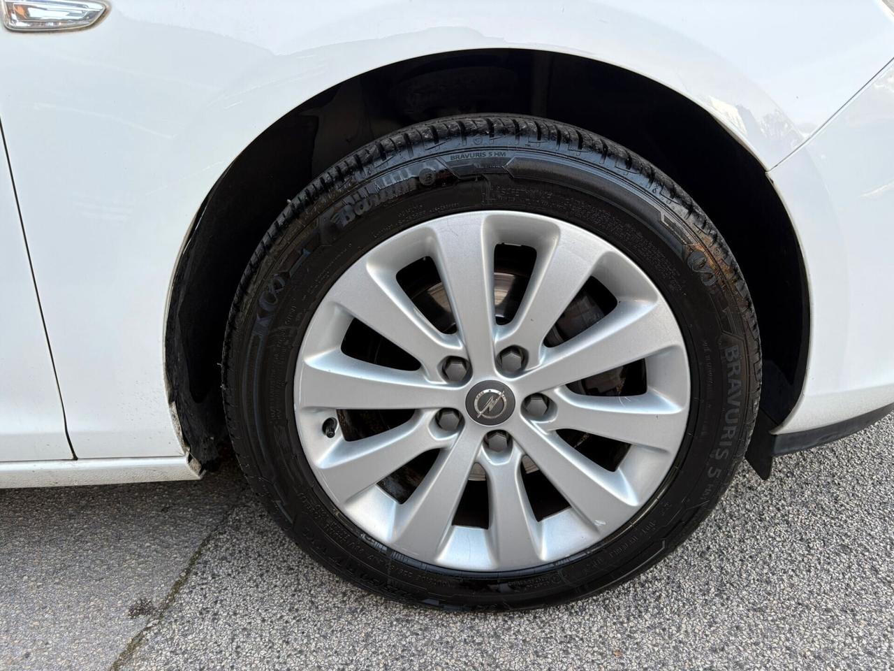 Opel Astra 1.7 CDTI 125CV Sports Tourer Cosmo