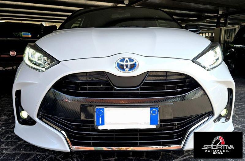 Toyota Yaris HYBRID FULL OPTIONAL!