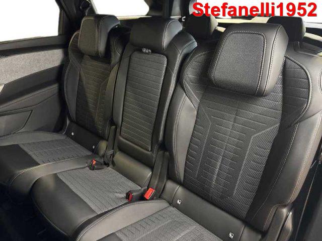 PEUGEOT 5008 1.2 hybrid GT 136cv e-dcs6