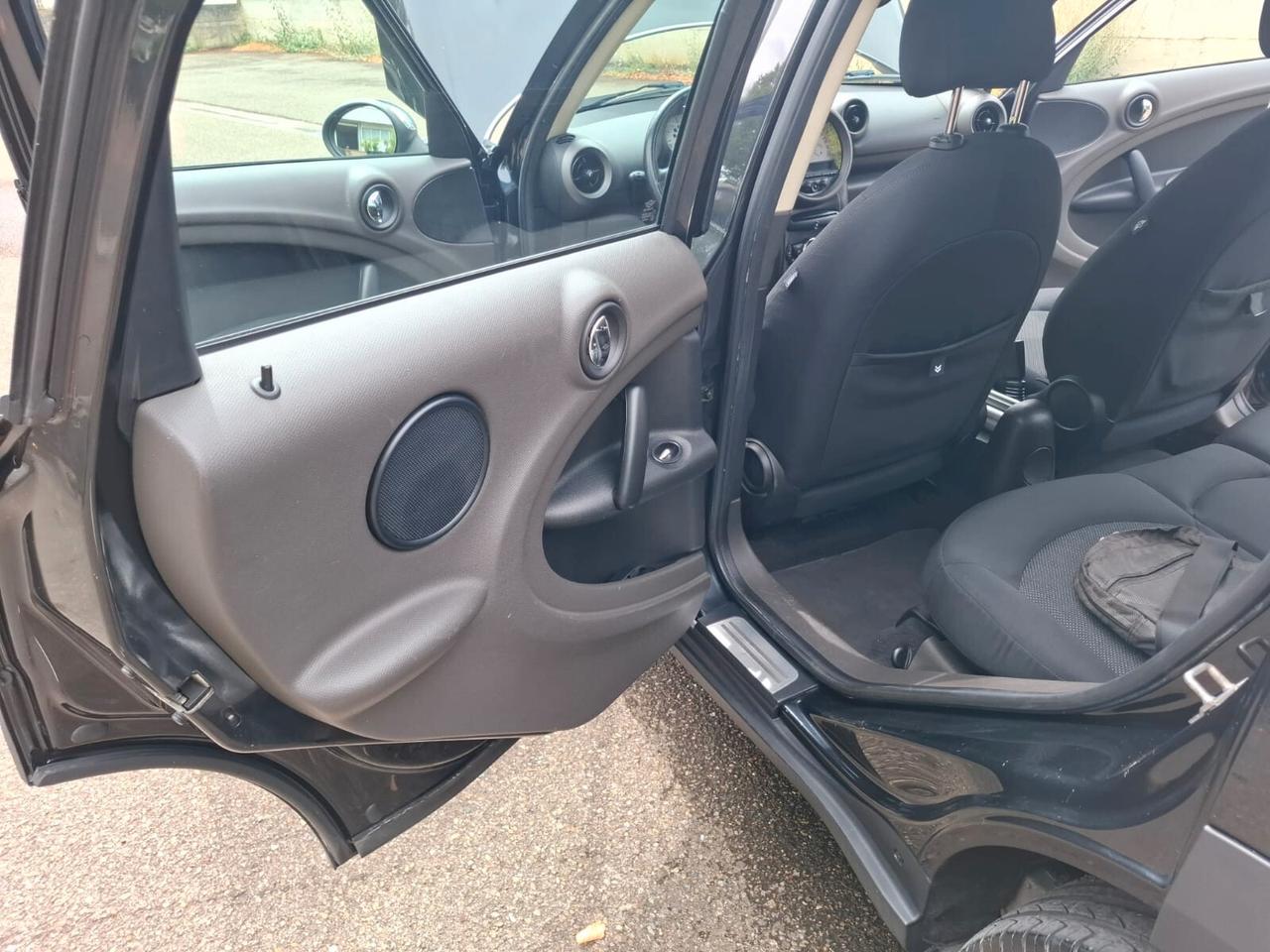 Mini Cooper D Countryman 1.6 SOLO 106.000 KM