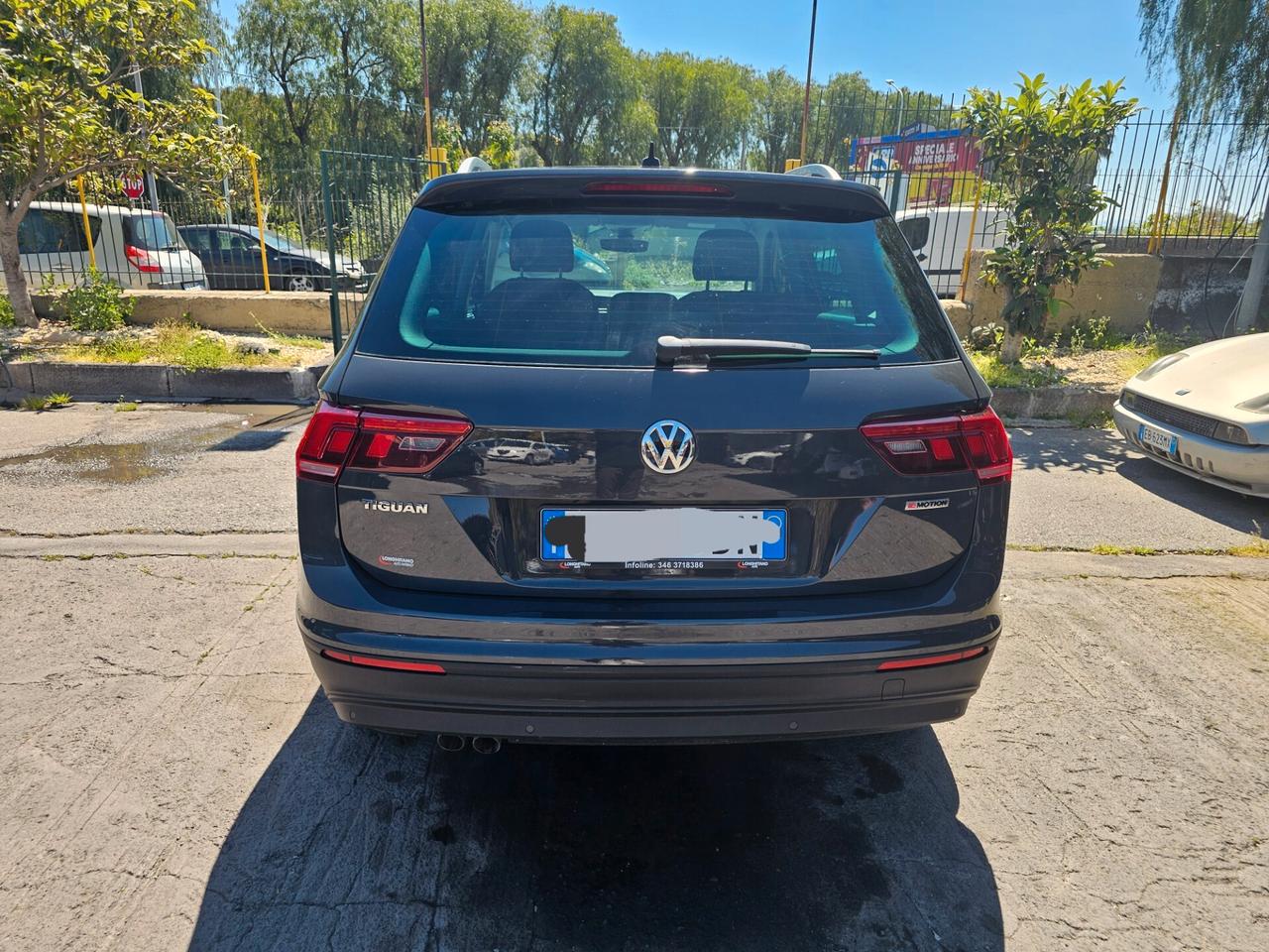 Volkswagen Tiguan 2.0 TDI SCR DSG 4MOTION Business BMT