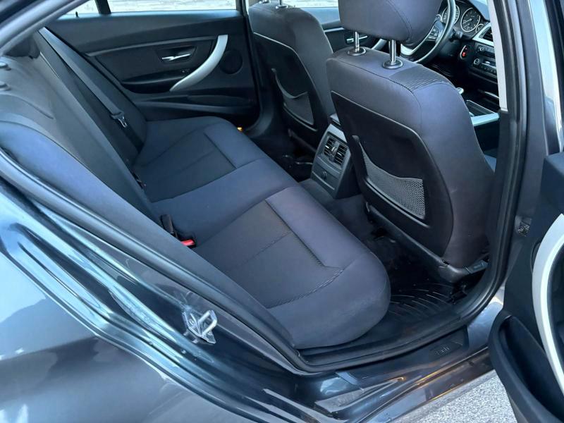 BMW Serie 3 Berlina 318d 2.0 DIESEL 143 CV Sport