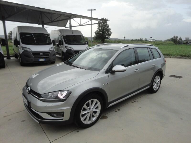 VOLKSWAGEN Golf 7ª serie Golf Variant Alltrack...