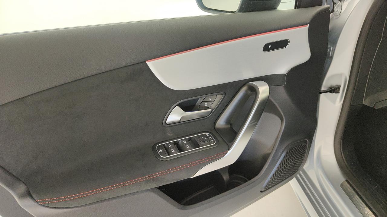 Mercedes-Benz A 180 d Automatic