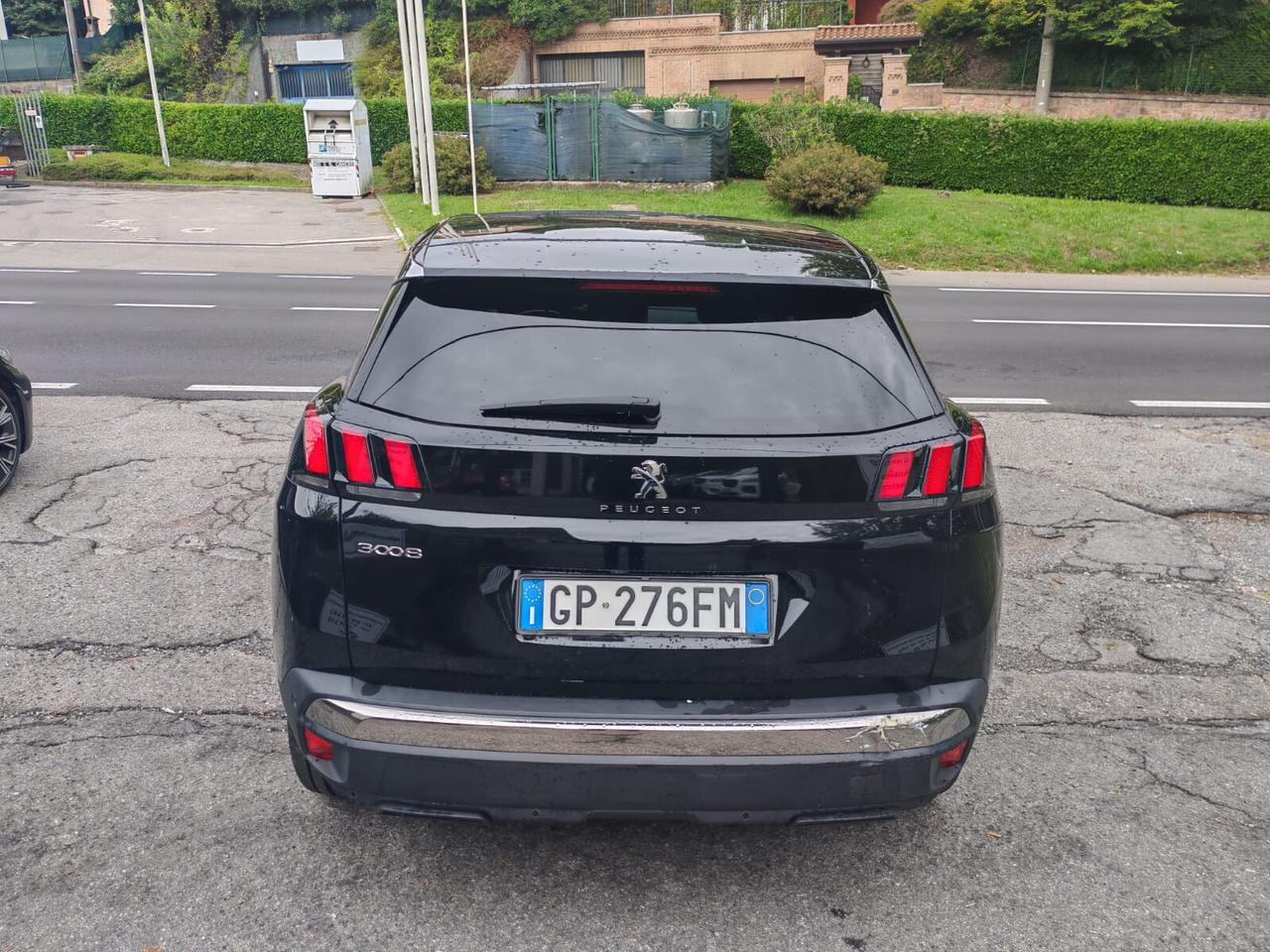 Peugeot 3008 BlueHDi 130 S&S Allure