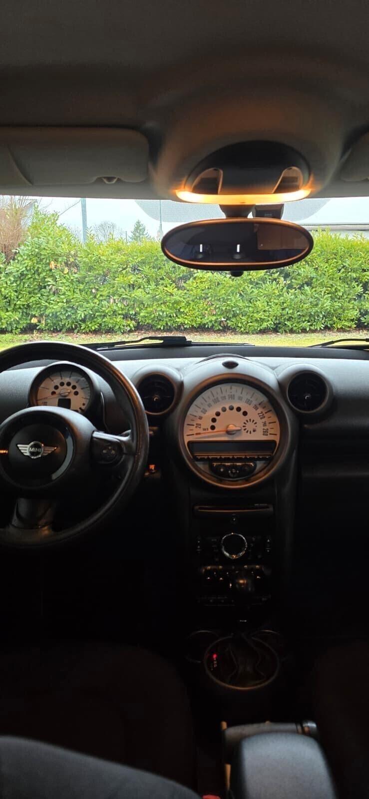 Mini Cooper Countryman 2.0 D Automatica ok neo patentati