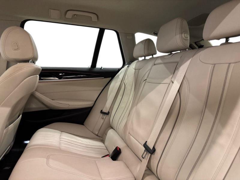 BMW Serie 5 Touring 520 d Luxury Steptronic