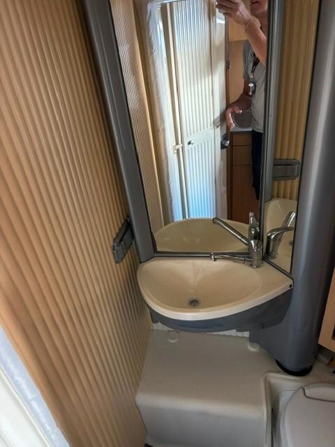 MOTORHOME Dethleffs GLOBEBUS 6M.
