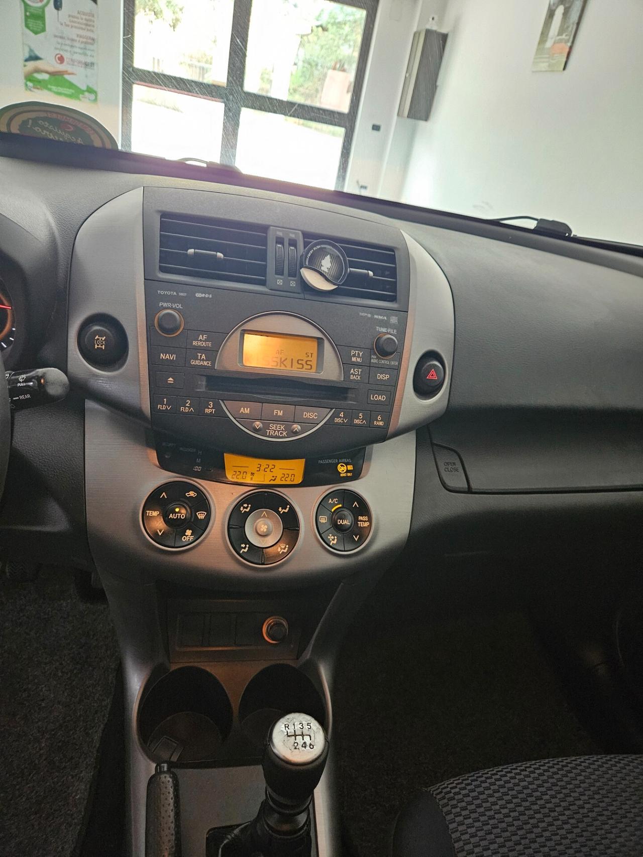 Toyota RAV 4 RAV4 2.2 D-4D 136 CV Sol