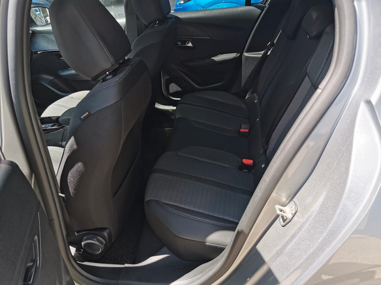 Peugeot 208 100cv Stop&Start EAT8 5 porte Allure