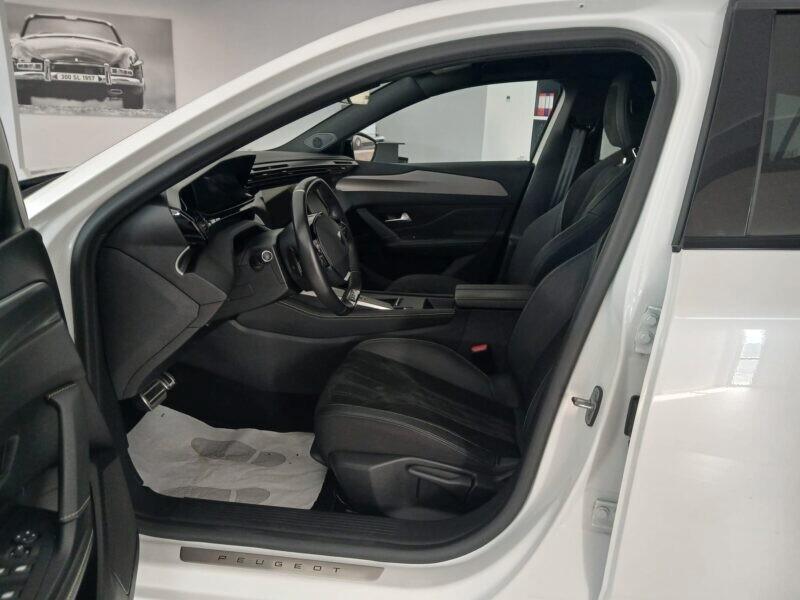 Peugeot 308 BlueHDi 130 S&S EAT8 GT