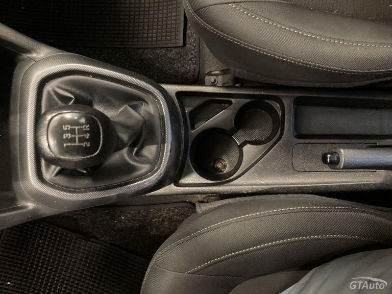 Hyundai i10 1.0 MPI Comfort adatta ai neopatentati
