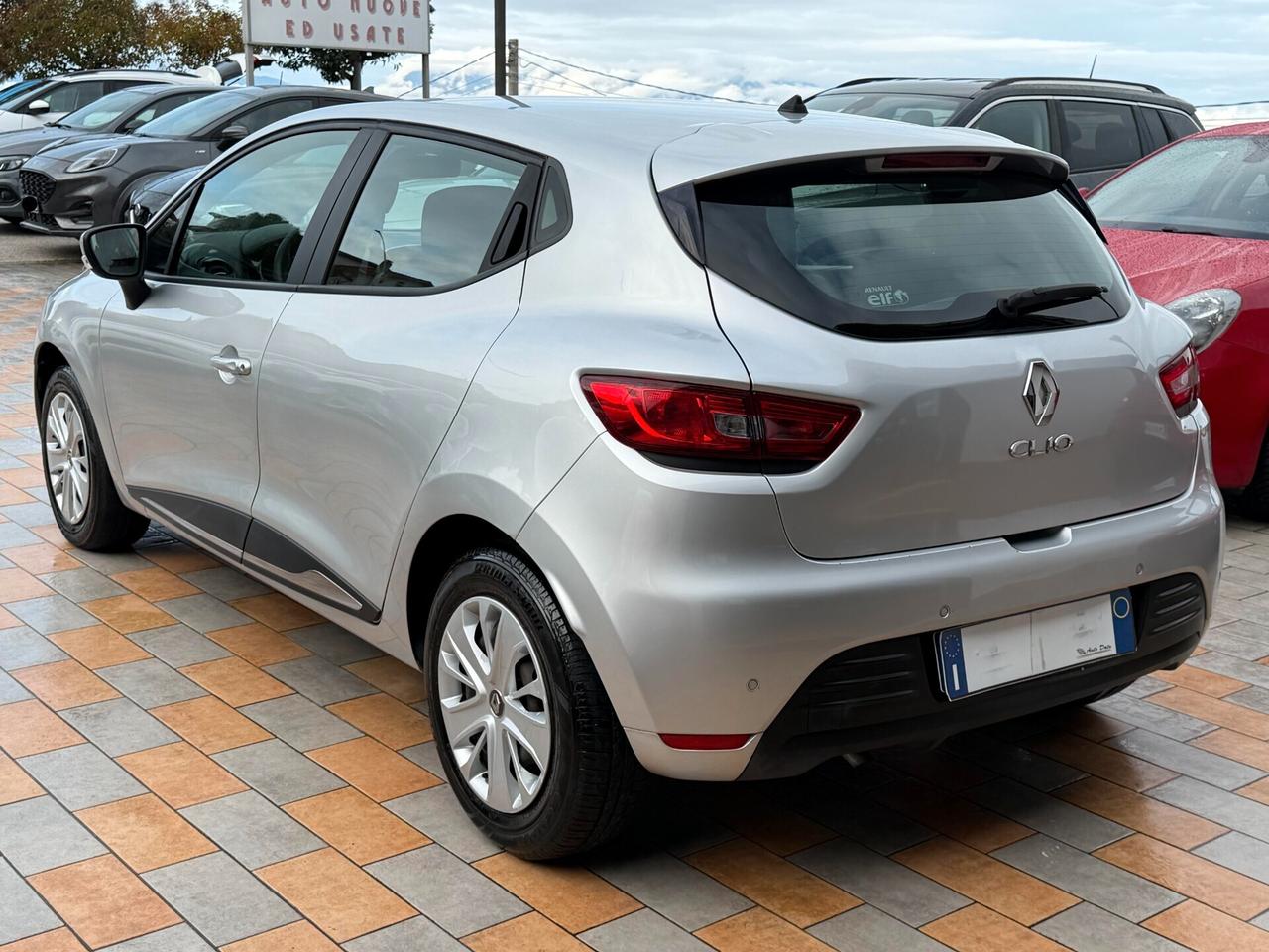 Renault Clio 1.5 DCI 75 cv. ENERGY BUSINESS (Autocarro 4P. N1)