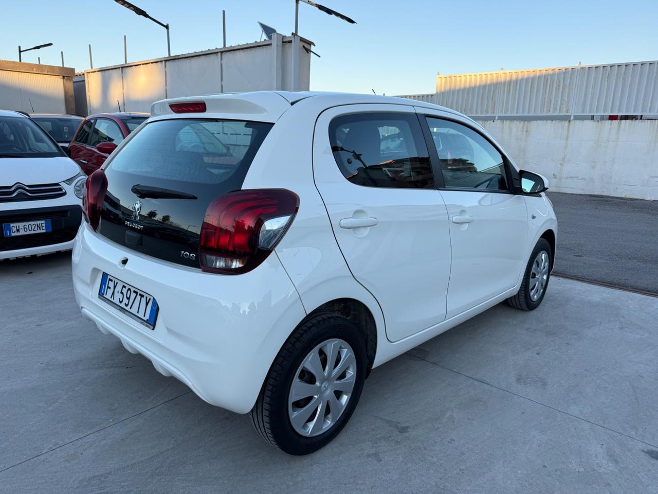 Peugeot 108 VTi 72 5 porte
