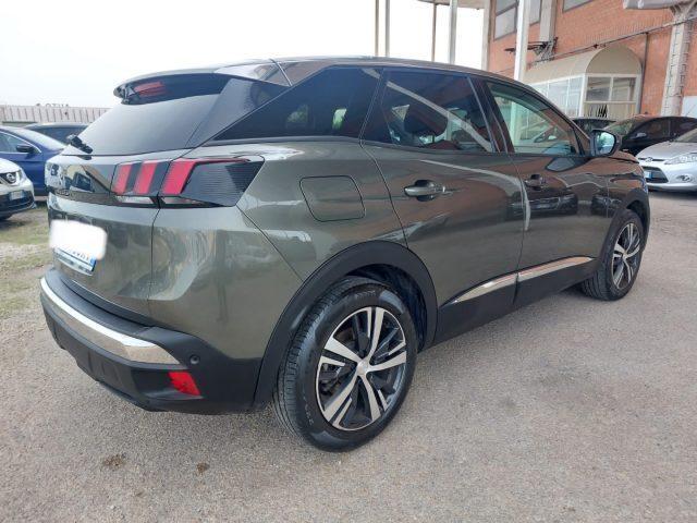 PEUGEOT 3008 PureTech Turbo 1.2 Allure